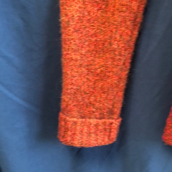 🥳🥳HP🥳🥳 Ellen Tracy Sweater - Picture 4 of 7